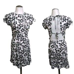 Urban Outfitters Dress Mini Backless Peep Hole Short Sleeves Ties on Back B&W XS